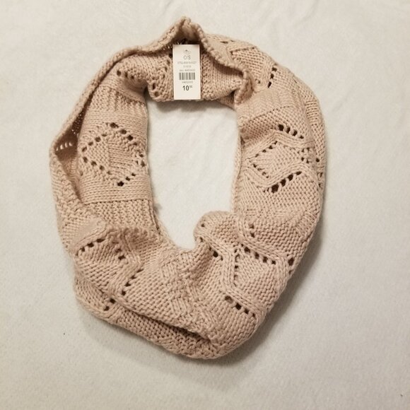 Set of 6 Scarfs Circle & Regular Scarves Variety Cheetah/Purple/Animal/Grey/Pink - Picture 9 of 10